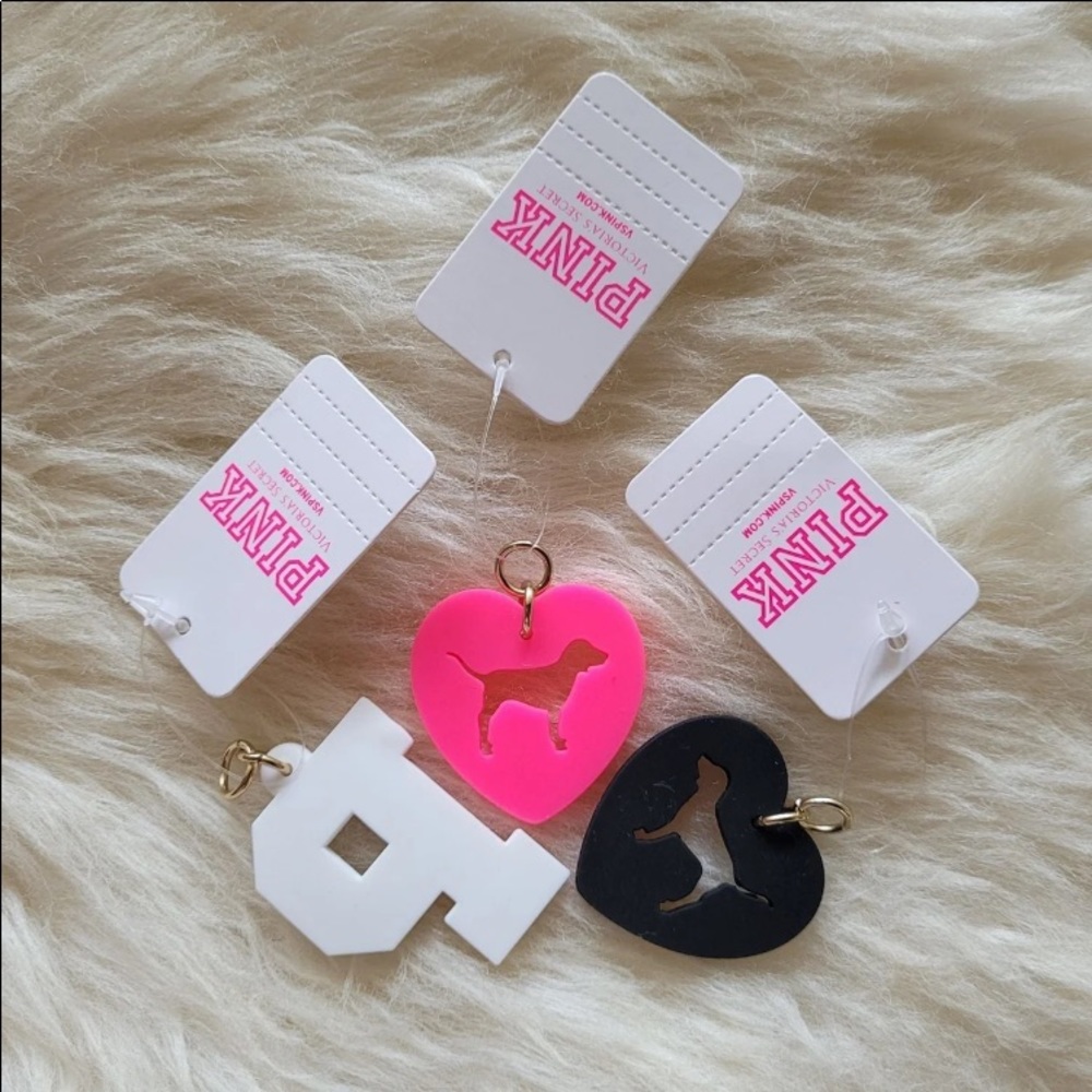 COPY - 💕NWT PINK KEYCHAIN/CHARMS💕